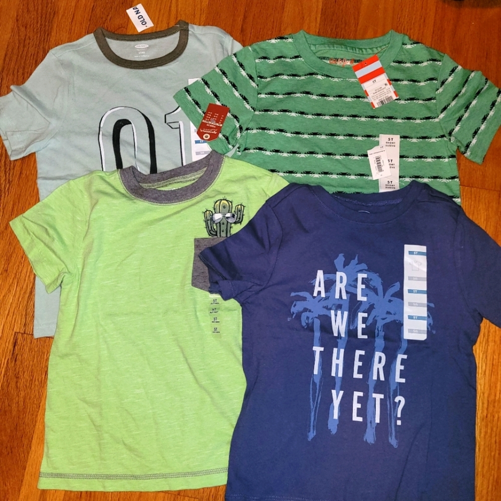 Lot of 4 Boys T-shirts NWT size 5t